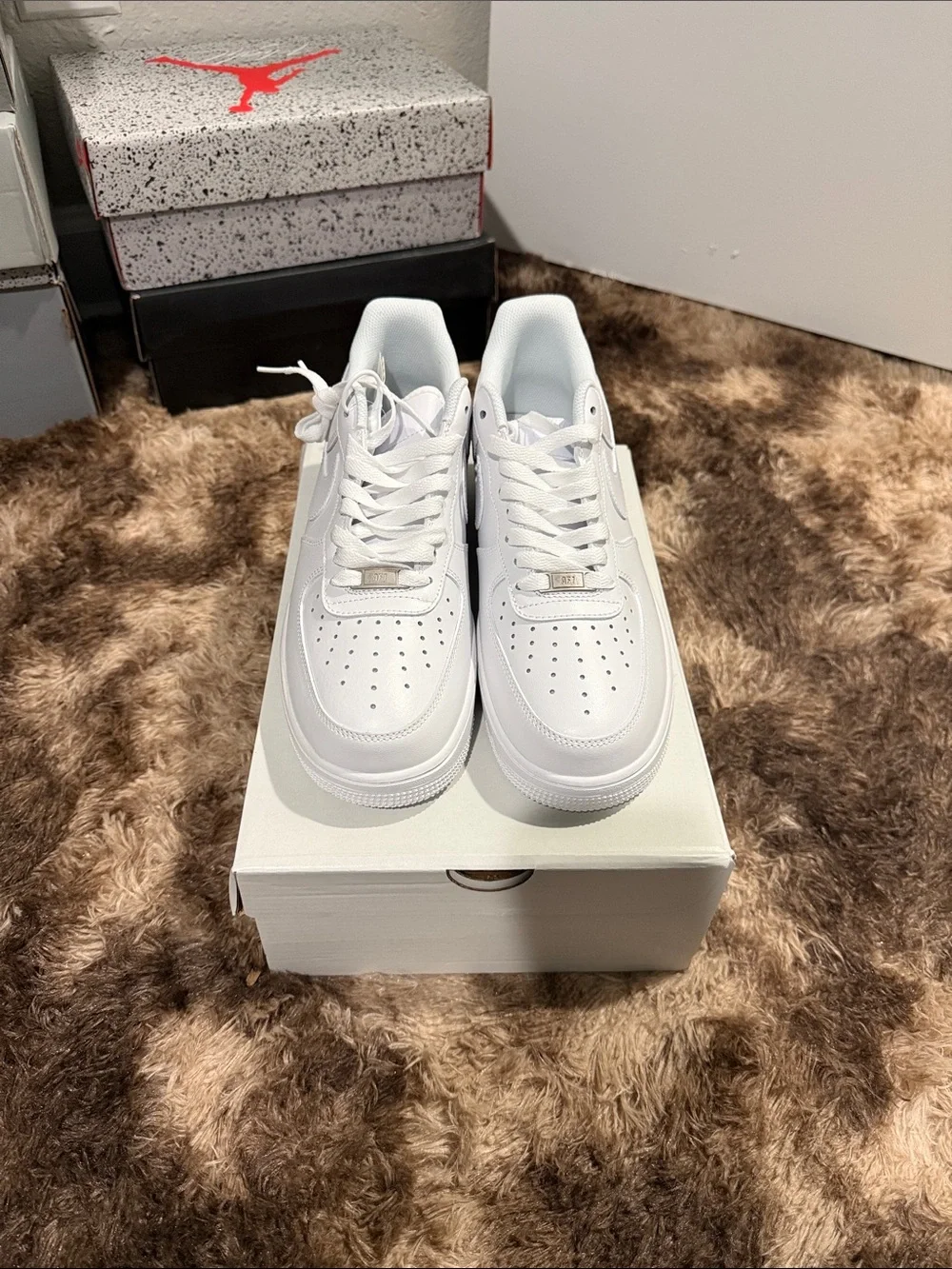 Nike White Low-Top Leather Sneakers